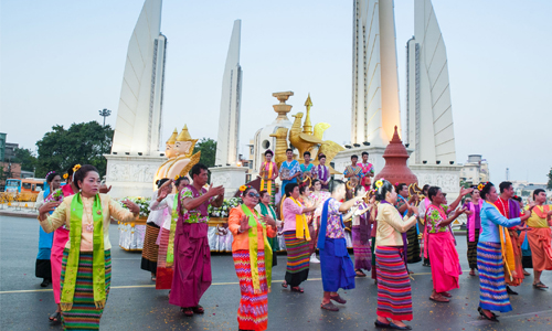 Songkran Splendors 2016 TAT 04