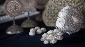 Thailand is a Girl’s Best Friend for Gems-Jewellery_Surin silversmith Lung Puan 2