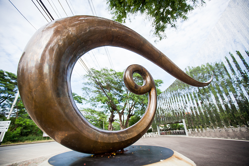 Thailand’s art scene honours the traditional embraces the contemporary and celebrates the creative