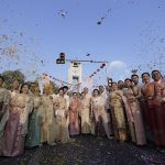 Trang Underwater Wedding Ceremony celebrates 23 years of marital bliss