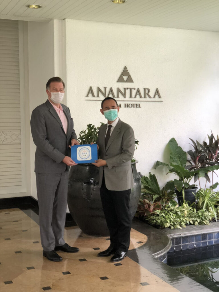 Anantara Siam Bangkok Hotel awarded Amazing Thailand SHA certificate