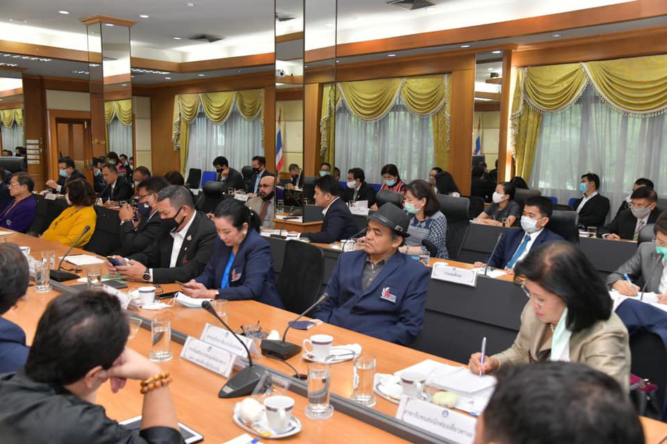 Tourism Ministry discusses COVID-19 relief measures with Thai tourism industry