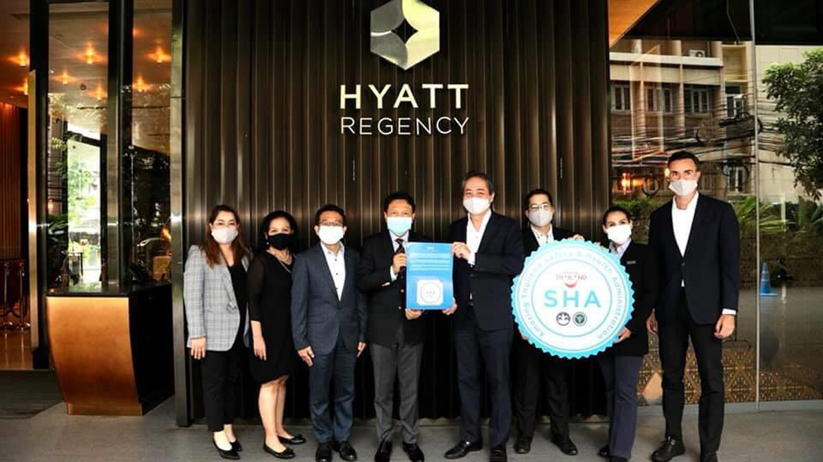 Hyatt Regency Bangkok awarded Amazing Thailand SHA certificate
