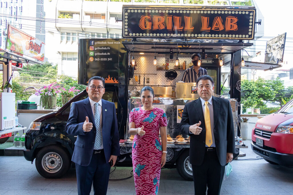 TAT promotes Thai mobile kitchens at 'All Good Food Truck' event