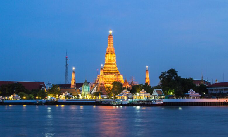 Bangkok to illuminate Wat Arun in green light for Global Greening Programme 2021
