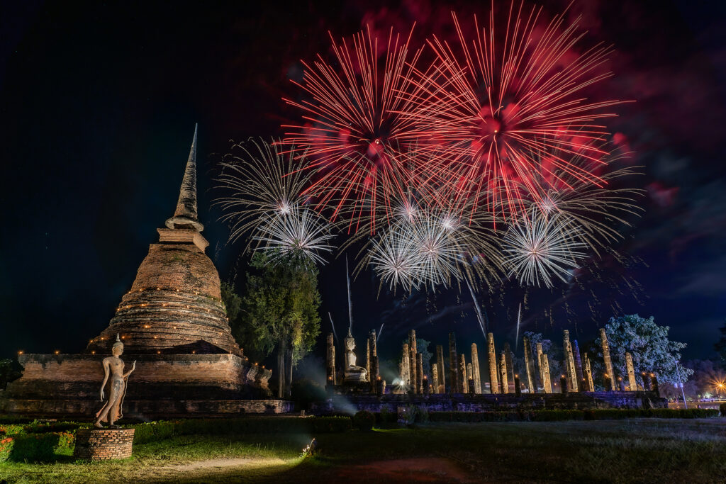 Loi Krathong Festival Thailand 2024