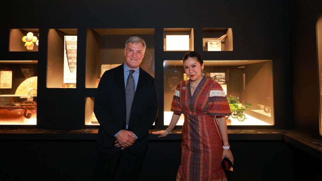 Thailand and Louis Vuitton Unveil the Louis Vuitton City Guide Bangkok 2025